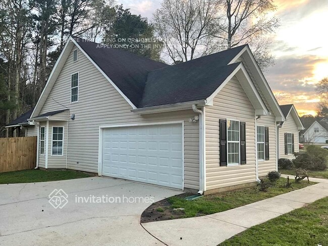 Photo - 128 Stanfield Ct