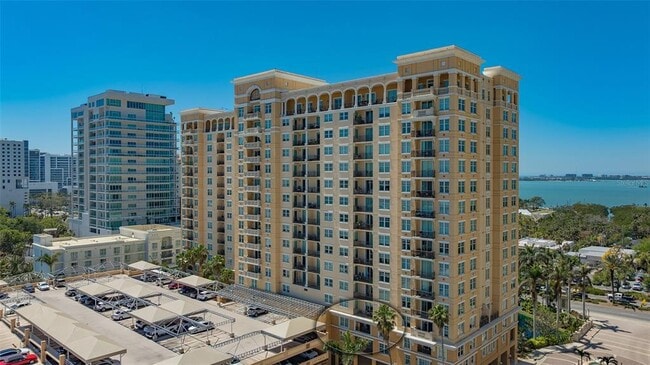Photo - 750 N Tamiami Trl Unit 304