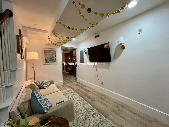 Photo - 64 Louis Prang St Unit 1