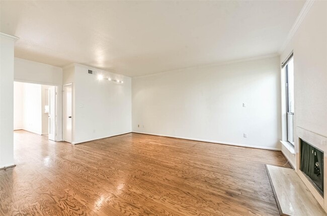 Photo - 1201 McDuffie St Unit 148