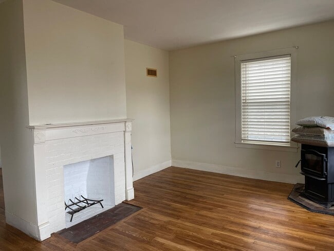 Photo - 2 Bedroom downtown Lebanon