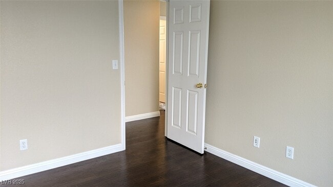 Building Photo - 2445 Ember Mist Ct