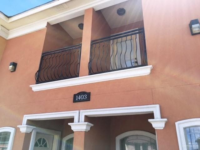 Photo - 14 W Fig Ave