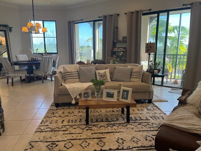 Building Photo - 3020 NW 125th Ave Unit 421