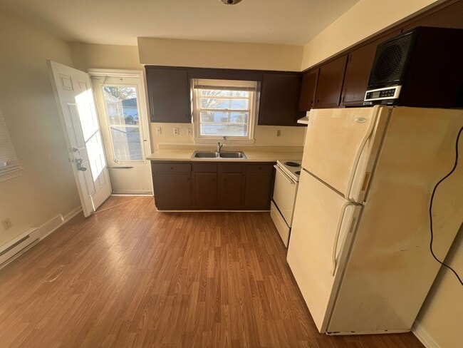 Photo - 8029 Redmon Rd