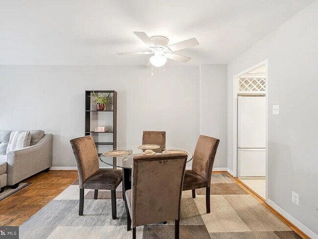 5406 Connecticut Ave NW Unit 15