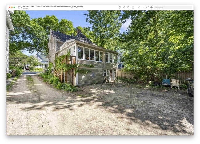 back-parking - 1126 E Gorham St Unit 1