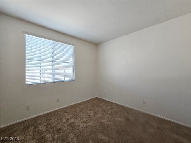 Building Photo - 7423 Coyote Cave Ave Rental