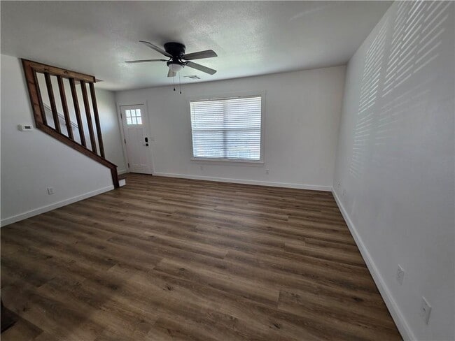 Photo - 2404 SE Jayel Terrace