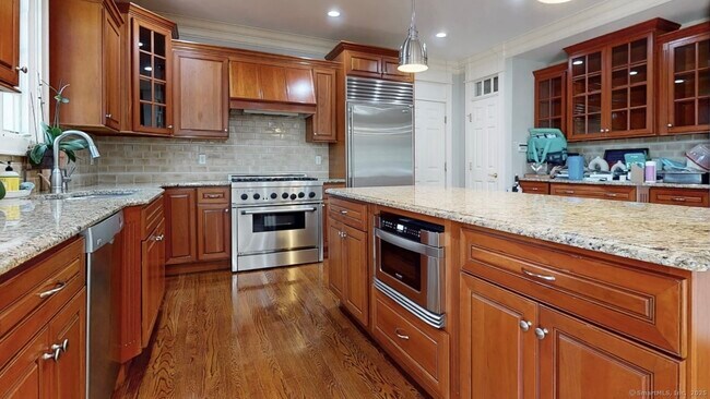 Photo - 59 Crescent Rd