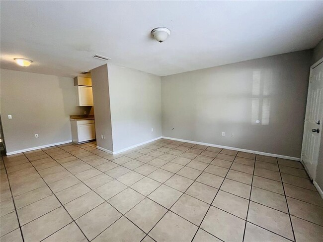 Photo - 1031 Crestview Ave