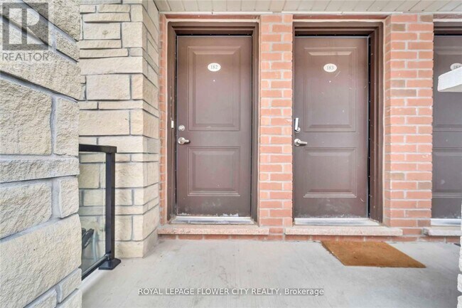 Photo - 200 Veterans Drive