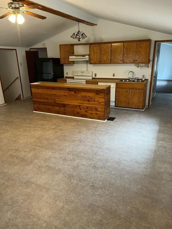 Photo - 125 Wild Cherry Dr