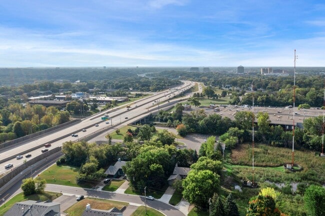 Photo - 3 Bedroom Golden Valley Home