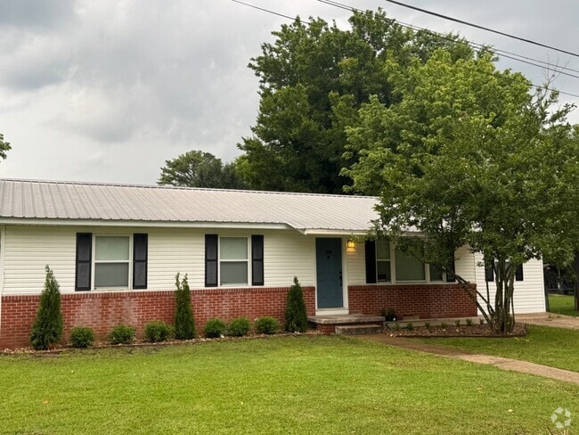 Building Photo - 1406 Lambard Dr Rental
