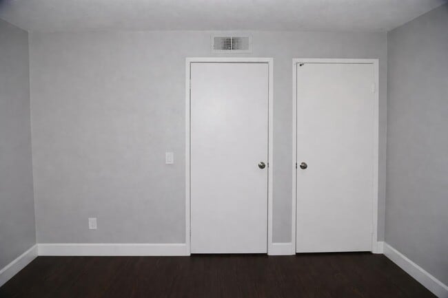 Photo - 3177 Chateau Way