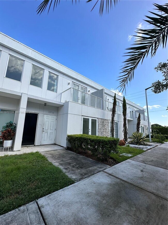 Photo - 13712 SW 259th St