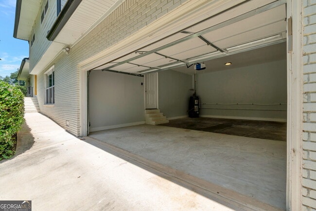Photo - 3102 Edgewater Dr