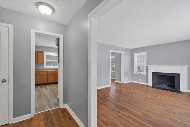 Photo - Updated 3-bed Home By Wes Montgomery Park
