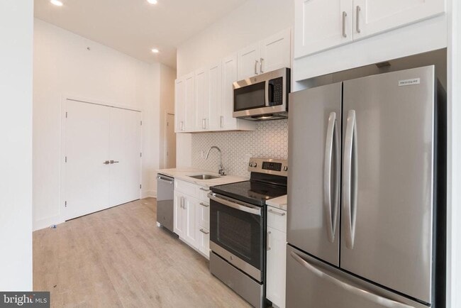 Photo - 1622 Point Breeze Ave Unit 309