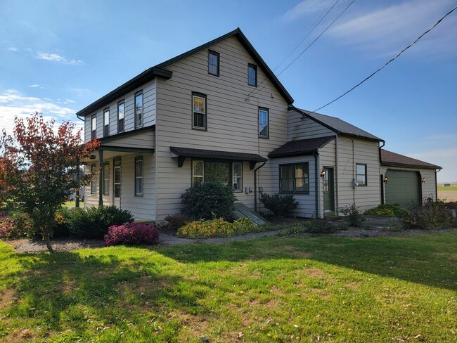 Photo - 819 Fruitville Pike