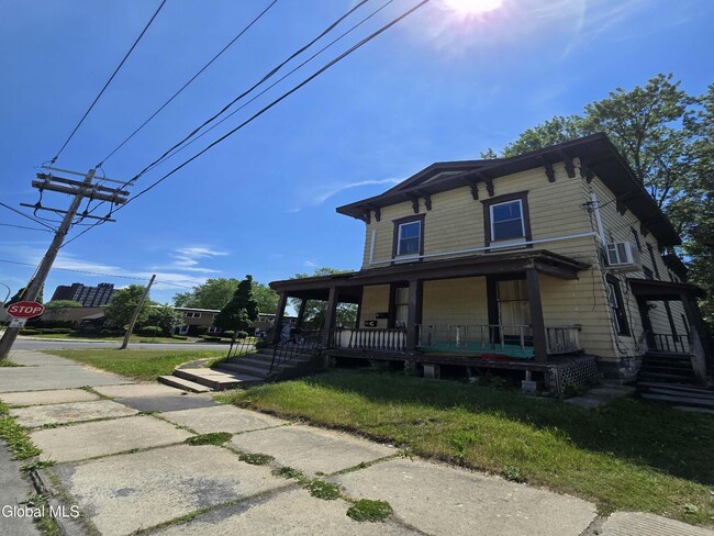 Photo - 100 Division St Unit 4