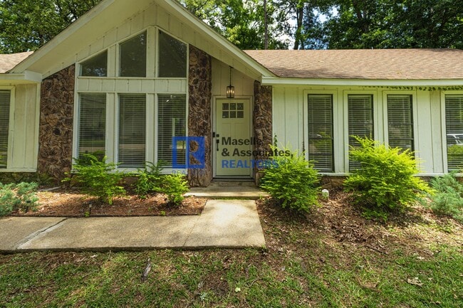 Photo - 107 Cumberland Rd
