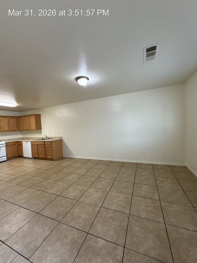 Photo - 4048 Unidad 952