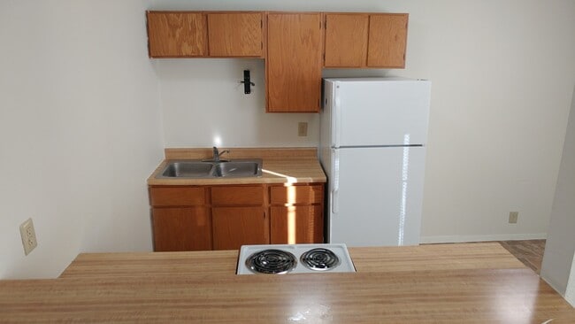 Photo - Gazebo Apartments