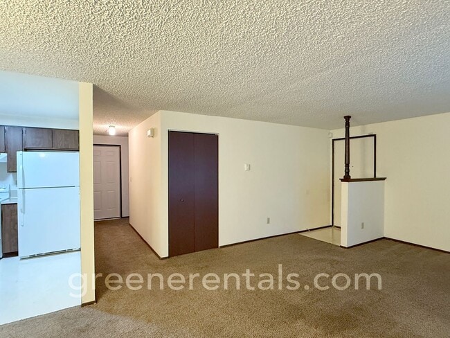 Photo - 2BD/1B Lacey Duplex with Large Yard and Ga...