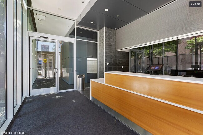 Photo - 1720 S Michigan Ave