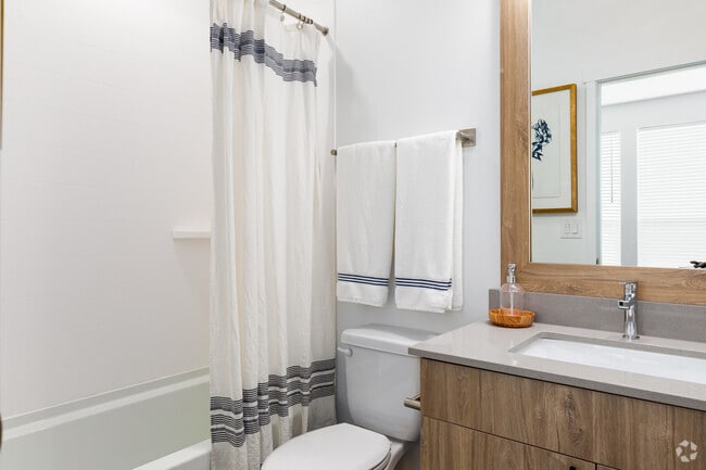 2BR, 2.5BA - 1,482SF