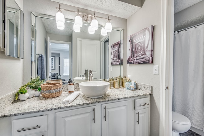 Estates at Las Colinas