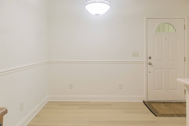 Photo - 3737 Loretto Rd