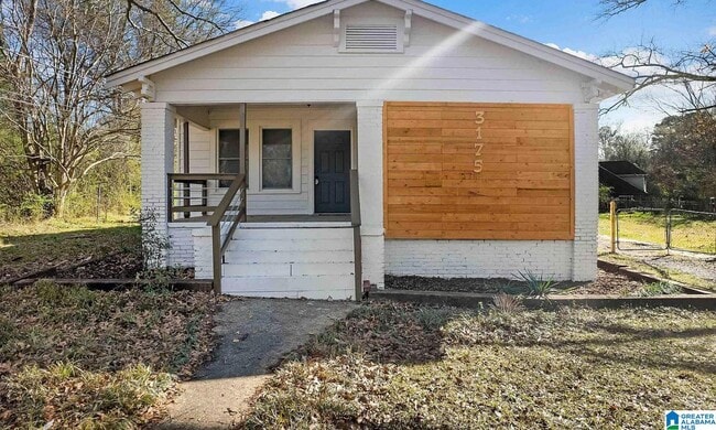 Building Photo - 3175 Allison-Bonnett Memorial Dr Rental