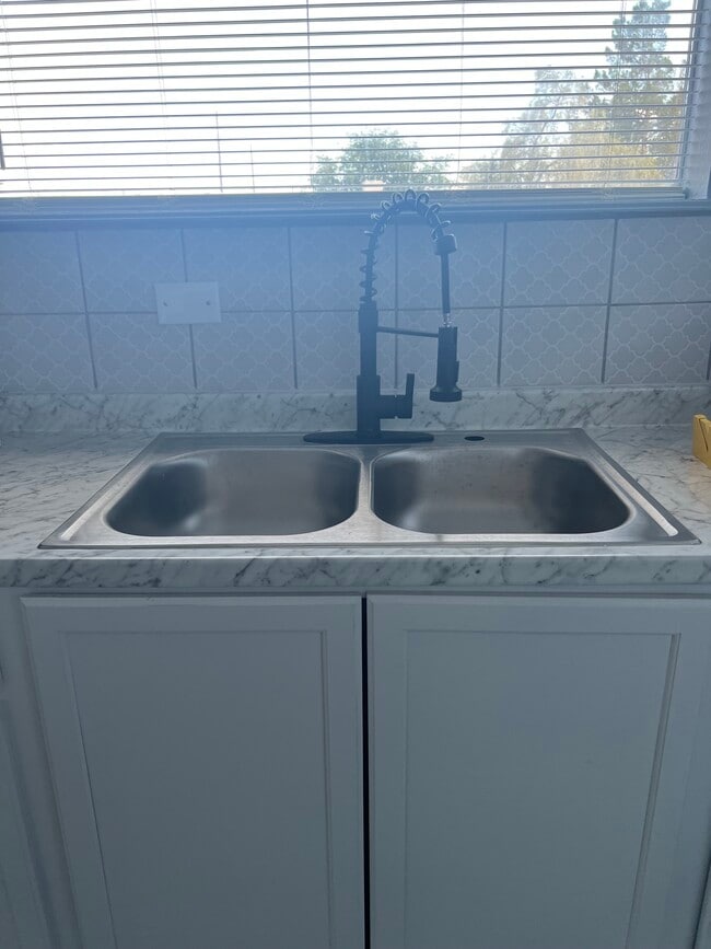 Área de cocina - 801 Arizona Ave Unidad # 1