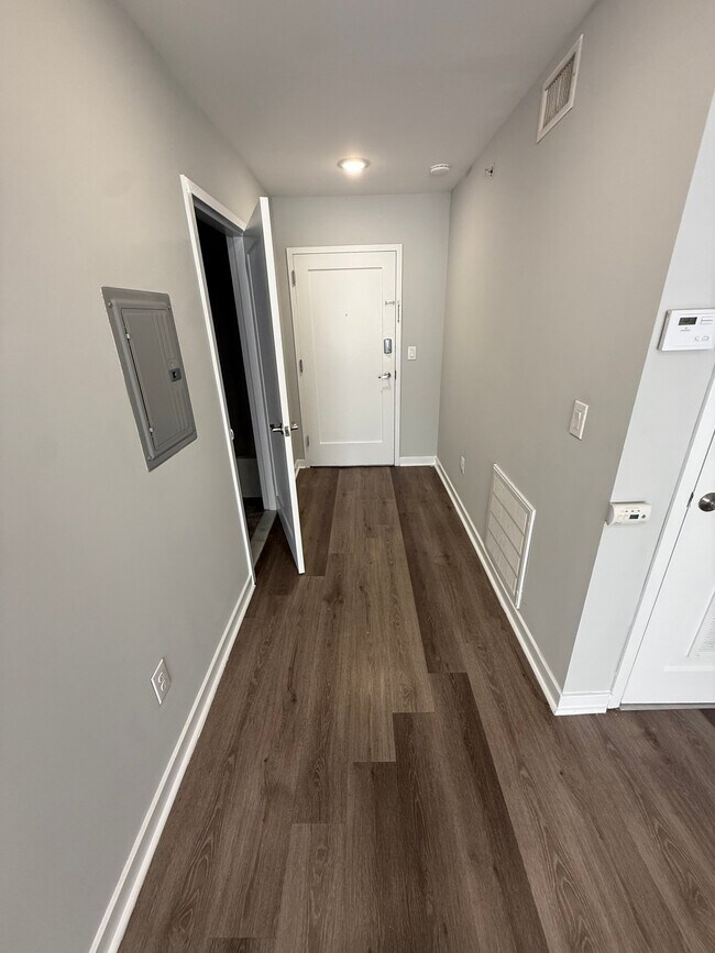 Photo - 188 Lafayette St Unidad 413