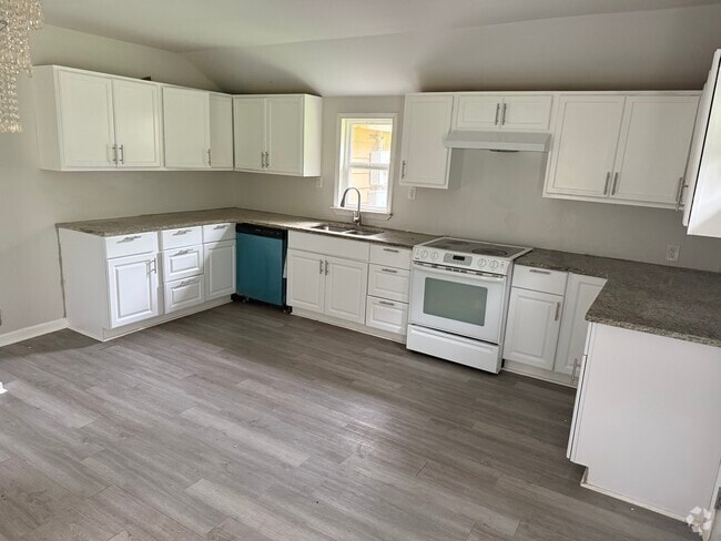 Building Photo - 3115 Parkwood Rd Rental