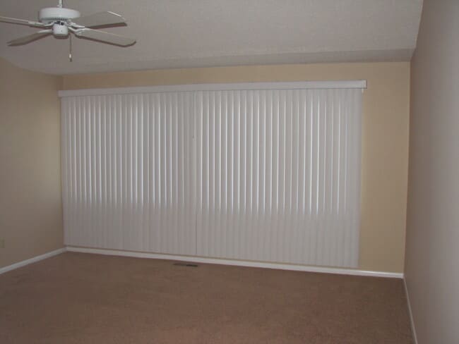 Building Photo - 302 Michelle Ct Rental