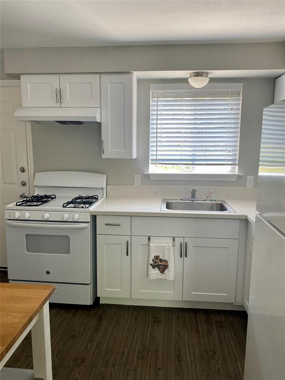 Building Photo - 400 Swanee Dr Rental