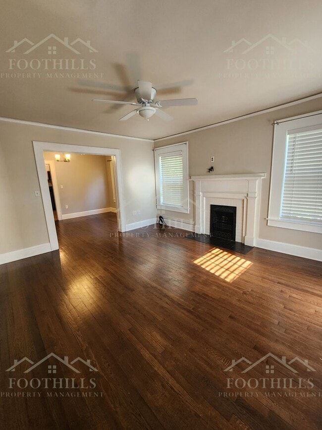 Photo - 709 E Calhoun St