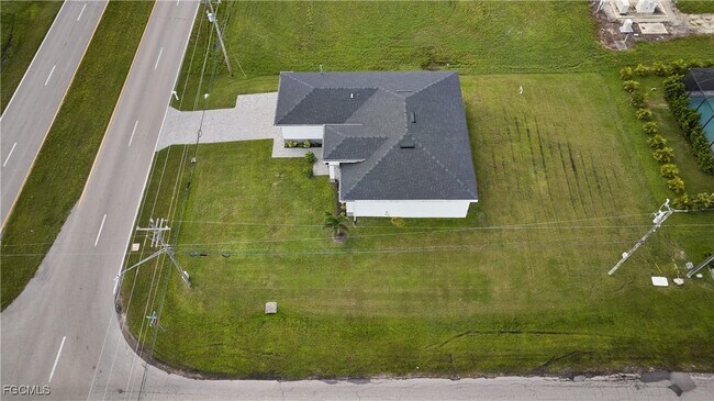 Photo - 330 El Dorado Blvd N