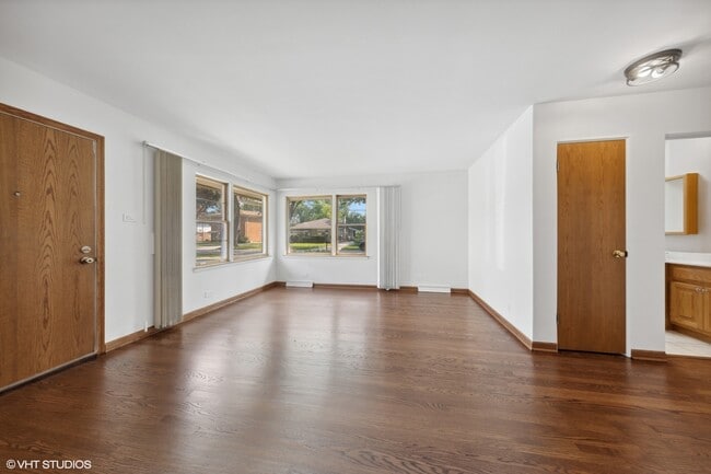 Photo - 724 Barnsdale Rd Unit A