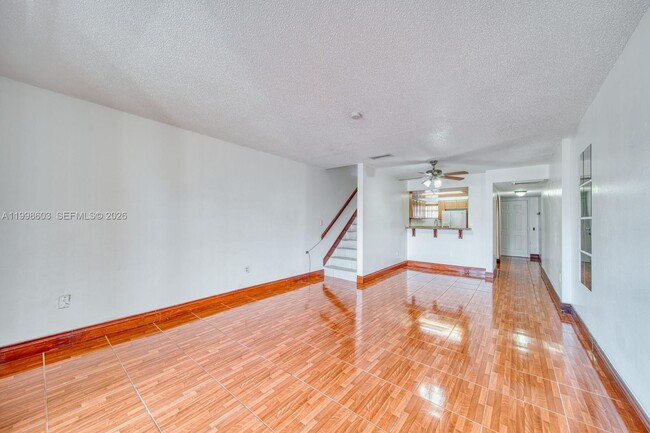 Photo - 840 SW 105th Ave Unit 318