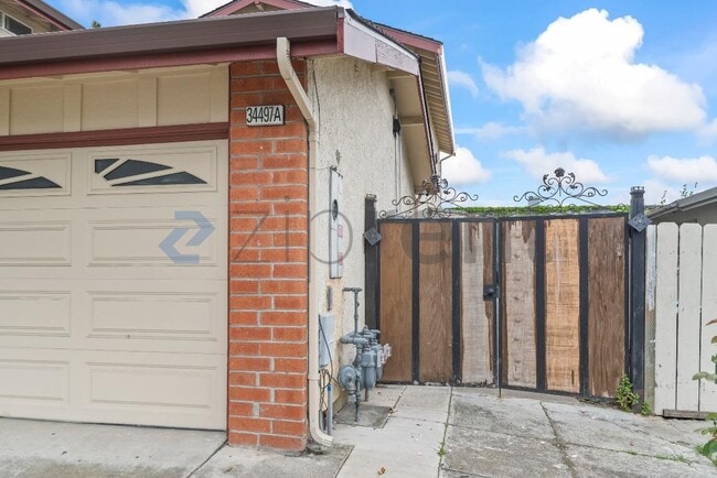 Photo - 34497 Salinas Pl