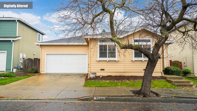 Building Photo - Charming 3-Bedroom 2bathroom in Santa Rosa!