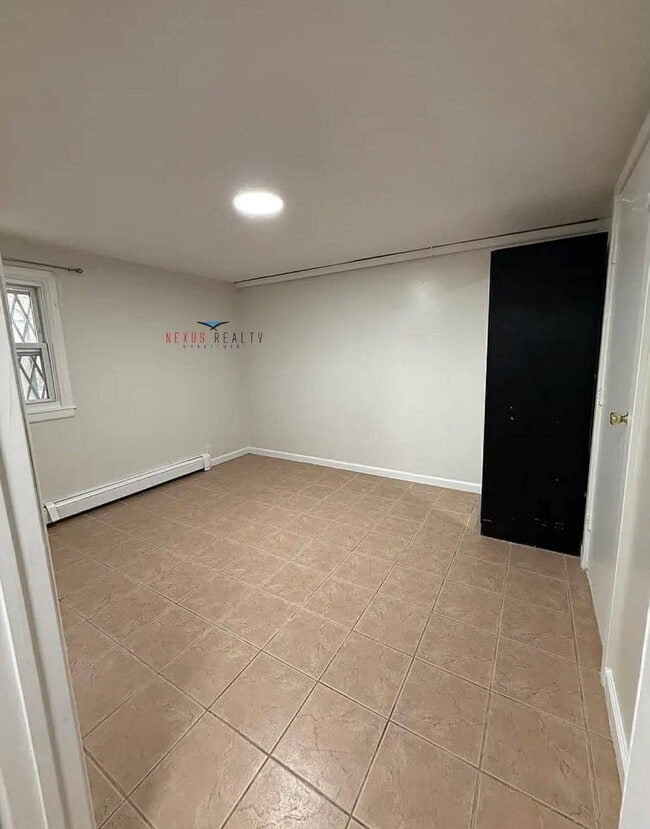 Photo - 73-09 21st Ave