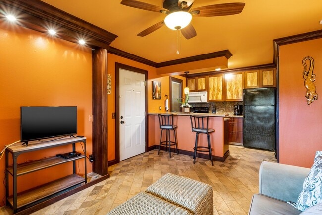 Photo - Beautiful turnkey furnished 1- Bedroom 1-bath condo at Fairway Terrace