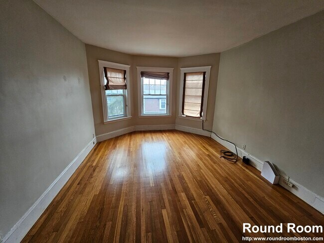 Photo - 82 Walnut St Unit 3