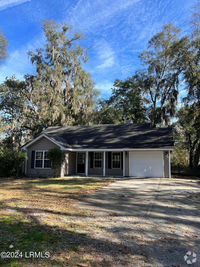 Building Photo - 552 Sams Point Rd Rental